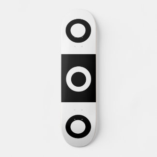 Schwarzweiß-Schachbrett Skateboard