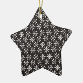 Schwarzweiss-Schneeflocken Keramikornament (Links)