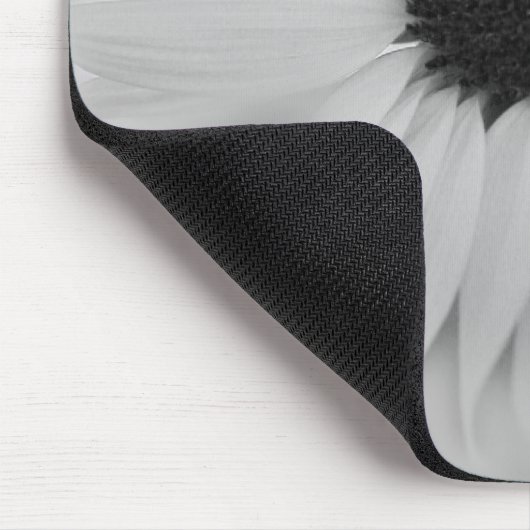 Schwarzweiss-Sonnenblume Mousepad (Ecke)