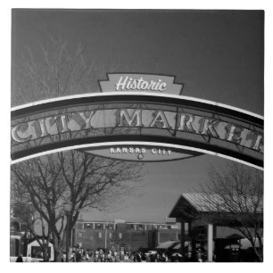 Schwarzweiss-Stadtmarktfliese Fliese