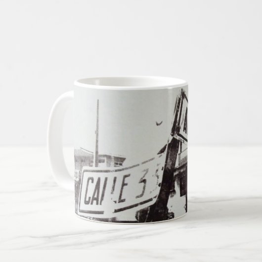Schwarzweiss-Straßenschild Kaffeetasse (Vorderseite Links)
