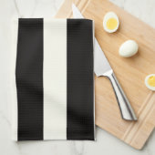 Schwarzweiss-Streifen Handtuch (Viertel Falte)