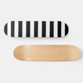 Schwarzweiss-Streifen-Muster Skateboard (Horizontal)