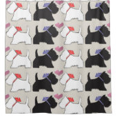 Schwarzweiss-Westie verfolgt Kunst-Duschvorhang Duschvorhang (Vorderseite)