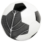 Schwarzweißblatt nah fußball (Dreiviertel)