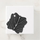 Schwarzweißblatt nah geschenkanhänger (Beispiel)