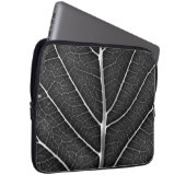 Schwarzweißblatt nah laptopschutzhülle (Vorne Rechts)