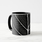 Schwarzweißblatt nah tasse (Vorderseite Links)