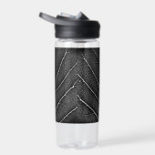 Schwarzweißblatt nah trinkflasche (Rechts)