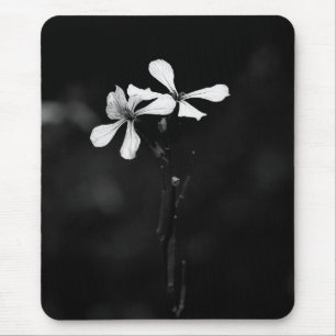 Schwarzweißblumen Mousepad