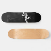 Schwarzweißblumen Skateboard (Horizontal)