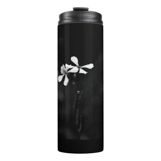 Schwarzweißblumen Thermosbecher (Vorderseite)