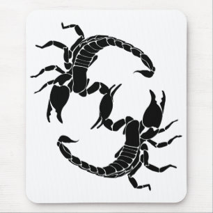 Schwarzweißbuchstaben S - Zwei Skorpione Mousepad
