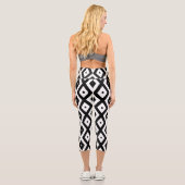 Schwarzweißdiamantmuster Capri Leggings (Rückseite)