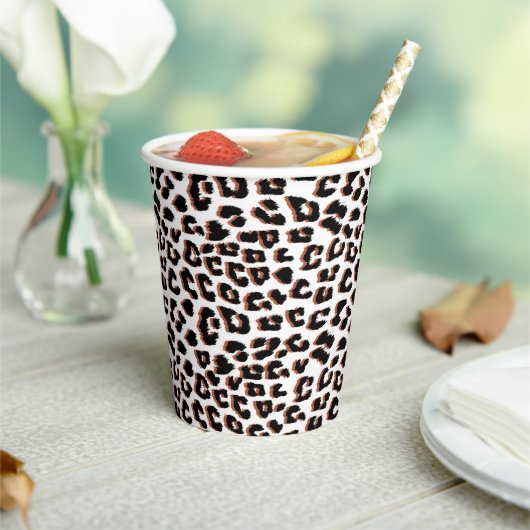 Schwarzweißdruck und Weißleopard Pappbecher (In Situ)