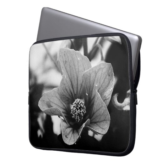 Schwarzweißfotografie Laptopschutzhülle (Vorderseite Links)