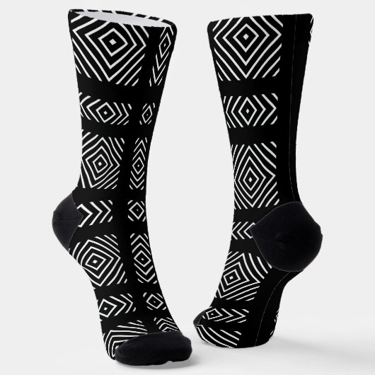 Schwarzweißgeometrie Ama Socken (Gewinkelt)