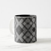 Schwarzweißgeometrie Zweifarbige Tasse (Vorderseite Links)