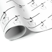 SchwarzweißGondeln mit Skiern Geschenkpapier (Rolleneckpunkt)