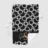 Schwarzweißkreismuster mit Monogramm Golfhandtuch (Insitu)