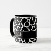Schwarzweißkreismuster mit Monogramm Tasse (Vorderseite Links)