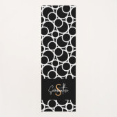 Schwarzweißkreismuster mit Monogramm Yogamatte (Vorderseite)