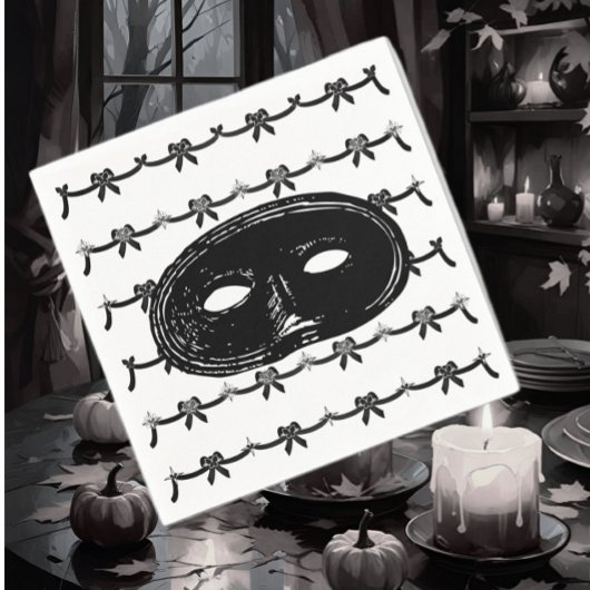 Schwarzweißmaske mit Vintagem Party Serviette