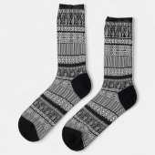 Schwarzweißmuster mit Spitze und Patchworkelemente Socken (Linkes Detail)