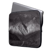 Schwarzweißnachthimmel Laptopschutzhülle (Vorderseite Links)