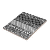 Schwarzweißpatchwork mit Spitze Fliese (Seite)