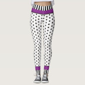 Schwarzweißpolka-Punktmuster und Streifen lila Leggings (Vorderseite)