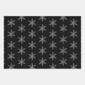 Schwarzweißschneeflocken Geschenkpapier Set (Vorderseite)