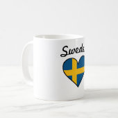 Schweden-Flaggen-Herz Kaffeetasse (Vorderseite Links)