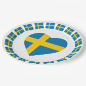 SCHWEDEN-HERZ-FORM-FLAGGE PAPPTELLER (Schrägansicht)