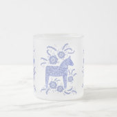 Schwedisch Dala Horses Periwinkle Blue und White Mattglastasse (Mittel)