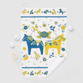Schwedisch Folk Dala Horse l Blue und Yellow Golfhandtuch (Insitu)
