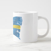 Schwedische Flagge gestrichen Jumbo-Tasse (Rechts)