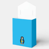 Schwedische Flagge - Vortrag von Frau Penguin Pers Geschenkschachtel (Geöffnet)