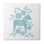 Schwedischer Dala Horse Green und Weiße Keramik Ti Fliese<br><div class="desc">Ein traditionelles schwedisches Dala Horse Design in aquamarinem Grün und Weiß.</div>