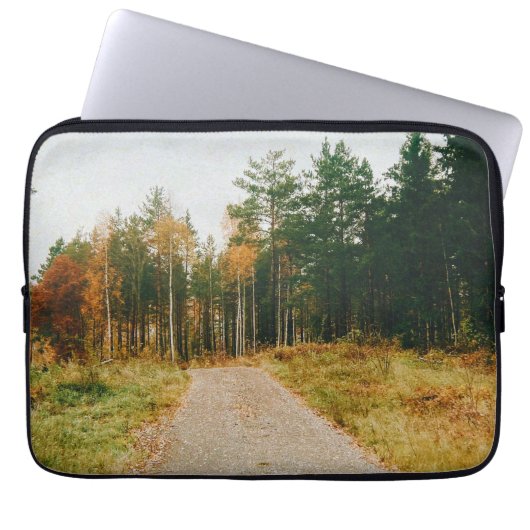 Schwedischer Urwald Laptopschutzhülle (Vorderseite)