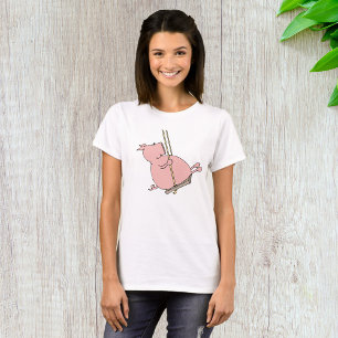 Schwein auf einer Schaukel T-Shirt