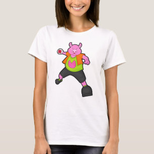 Schwein beim Handballspieler mit Handball T-Shirt
