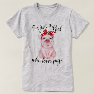 Schwein mit skurrilem rotem Schleifchen und süßem T-Shirt