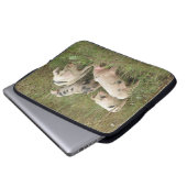 Schweine in einem Field-Laptop-Beutel Laptopschutzhülle (Vorne Knopf)