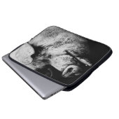 Schweineporträt Laptopschutzhülle (Vorne Knopf)