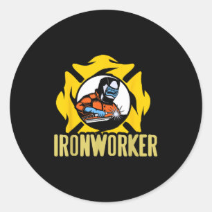 Schweißarbeiten an der Torchflamme von Ironworker Runder Aufkleber