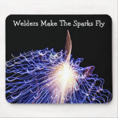 Schweisser machen die Fliege 1 zum Mousepad (Vorne)