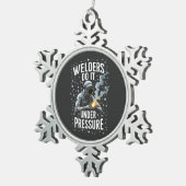 Schweisser tun es unter Druck-Seefahrer Schneeflocken Zinn-Ornament (Rechts)