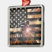 Schweißzangen und Flammen Ornament Aus Metall (Links)