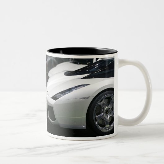 SCHWEIZ, GENF: 75. Genfer Auto 11 Zweifarbige Tasse (Rechts)